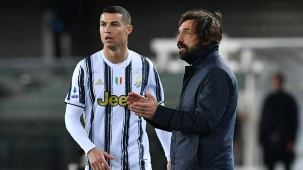 Pirlo Ronaldo Andrea Pirlo pernah melatih Cristiano Ronaldo di Juventus. (Foto: REUTERS)