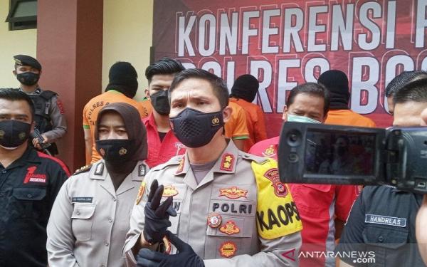 KAPOLRES BOGOR AKBP HARUN Kapolres Bogor AKBP Harun memastikan proses hukum terhadap pelaku K yang memasukkan sampah plastik ke mulut kuda nil tetap dilanjutkan. (Foto: Antara)