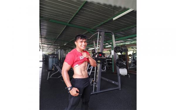 Aprilia Manganang Sixpack Aprilia Manganang Foto: Instagram