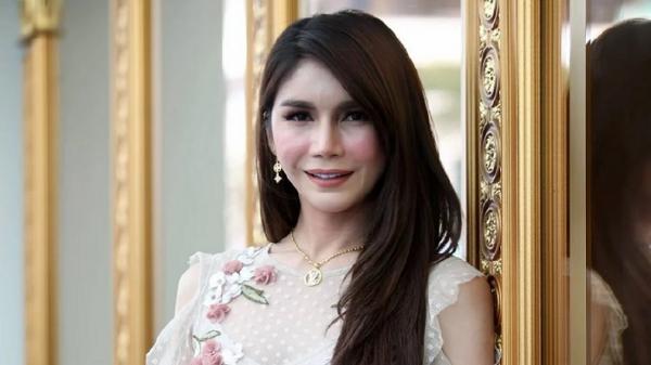 Nur Sajat NST Transgender Nur Sajat. (NST Malaysia).