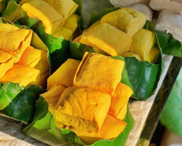 Tahu Kuning Kudus IG@sovifooddiary