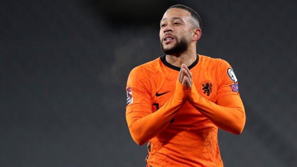 Striker Timnas Belanda Memphis Depay jadi andalan saat menjamu Latvia pada matchday kedua Grup G kualifikasi Piala Dunia 2022 zona Eropa di Johan Cruijff Arena, Minggu (28/3/2021) dini hari WIB. (Foto: REUTERS)