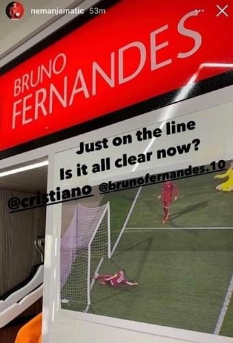 Nemanja Matic memasang foto yang telah disadur di ruang ganti Manchester United untuk mengejek Bruno Fernandes dan Cristiano Ronaldo.