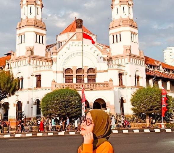 Latar Menara Lawang Sewu yang cocok untuk berswafoto. (Foto: Instagram)