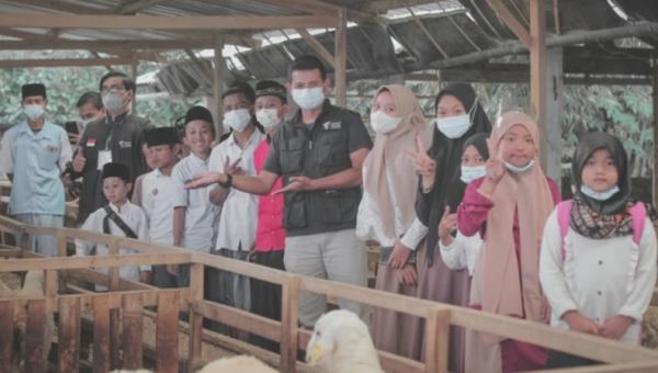 Dompet Dhuafa Malang2 Dompet Dhuafa di Ponpes Fathussalam, Pujon, Malang, Sabtu (17/4/2021).
