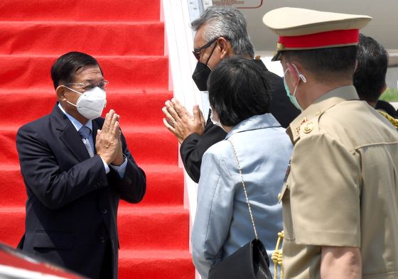 min aung hlaing2 (Foto: Istana Presiden RI via Reuters)