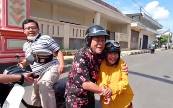 Mbah Minto YouTuber Terkenal asal Klaten Mbah Minto YouTuber Terkenal asal Klaten Jadi Model Video Klip (Foto: Instagram/Ucup Klaten)