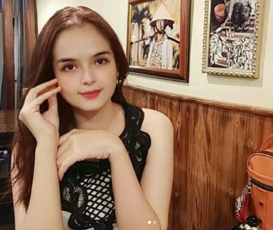 Wynona tampil memesona. (Foto: Instagram/Wynona)