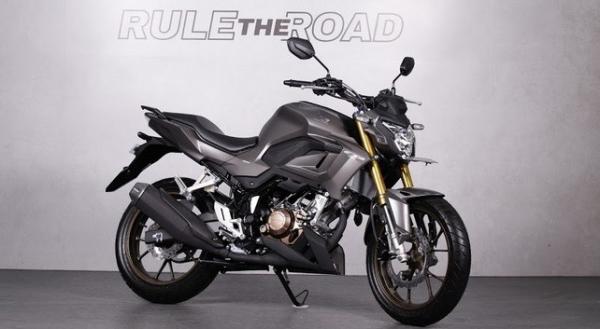 05 CB150R 2