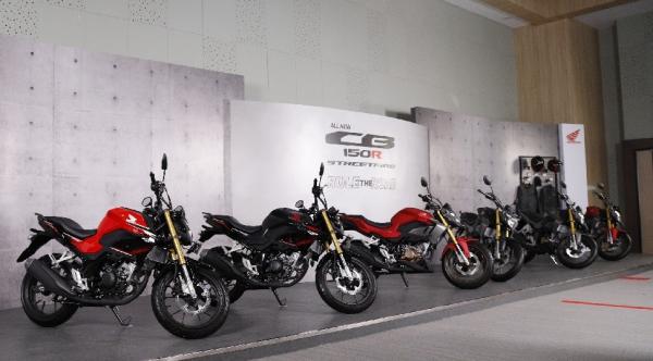 05 CB150R 4
