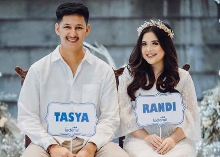 Tasya Kamila saat baby shower.