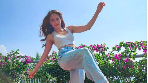 01 Cinta Laura Artis Indonesia yang kaya raya tapi nggak hobi pamer, Cinta Laura. (Foto: IG)