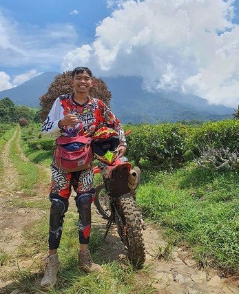 07 Dede