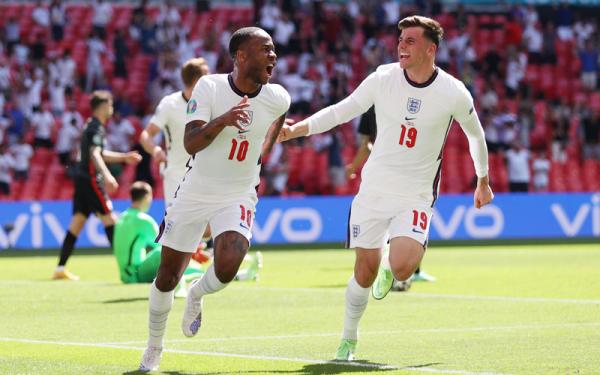 Raheem Sterling Raheem Sterling cetak gol kemenangan Timnas Inggris 1-0 atas Kroasia pada matchday pertama Grup D di Wembley, Minggu (13/6/2021) malam WIB. (Foto: Reuters)