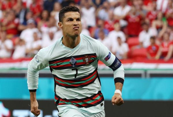 Cristiano Ronaldo Kapten Timnas Portugal Cristiano Ronaldo menasbihkan diri sebagai top skor sepanjang masa Euro. (Foto: Reuters)