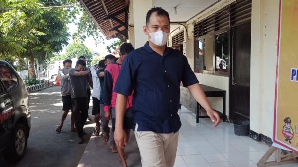 Pelaku curanmor yang beraksi di Lombok Timur-1 Pelaku curanmor yang beraksi di Lombok Timur, Rabu (16/6/2021) (Ramli Nurawang/MNC Portal)
