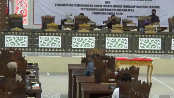 Sidang paripurna DPRD Lampung ditunda, Selasa (22/6/2021) (Ruslan AS/MNC Portal)