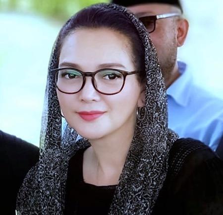 Ida Iasha masih cantik hingga sekarang.