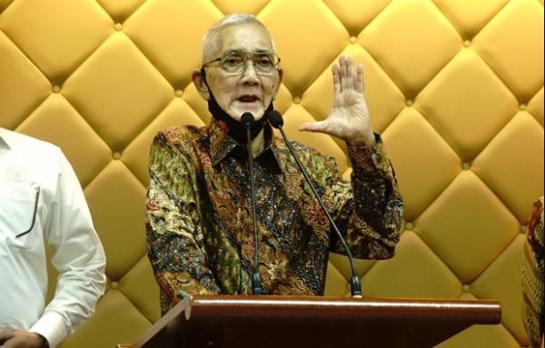 Try Sutrisno SI Wapres ke-6 RI yang juga mantan Panglima ABRI Jenderal TNI (Purn) Try Sutrisno. (Foto: Sindonews).