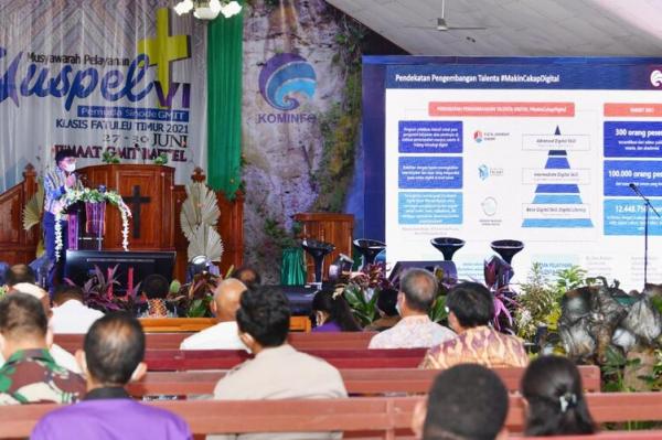Suasana Diskusi Literasi bertajuk `Kupang Makin Cakap Digital&rsquo; di Gereja Bait&rsquo;el Bokong, NTT. (Foto: dok Kemkominfo)
