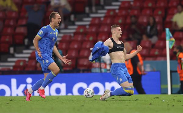 Ukraina lolos ke perempat final Euro 2020 usai menang 2-1 atas Swedia via babak tambahan fase 16 Besar. (Foto: Reuters)