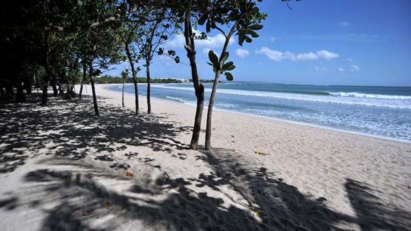Tempat Wisata di Badung, Pantai Kuta (Foto: Antara)