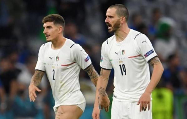 Belgia Vs Italia 5 Para pemain Italia berselebrasi sambil membuka celana usai lolos semifinal Euro 2020. (Foto: EPA)