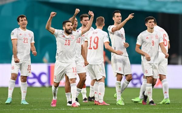 Spanyol ke semifinal Timnas Spanyol melangkah ke semifinal Piala Eropa 2020 setelah mengalahkan Swiss dalam adu penalti. (Foto: Reuters)