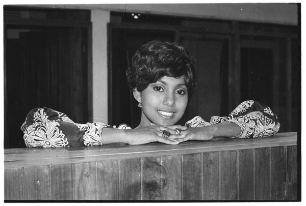 Potret cantik Ida Royani artis top 1970-an yang tetap aktif dan awet muda meski sudah berusia 68 tahun.&nbsp;(Foto: Instagram) &nbsp;
