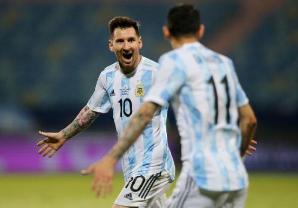 Lionel Messi Argentina melaju mulus ke semifinal Copa America 2021. Argentina membantai Ekuador 3-0 di perempat final Copa America 2021. (foto: Reuters)