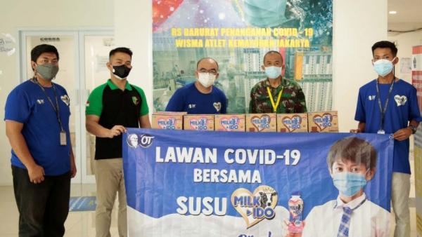 11 Susu1 OT Group melakukan aksi sosial dengan menyumbangkan total 5.000 paket Susu Milk-Ido ke RS Darurat Penanganan Covid 19 Wisma Atlet, Kemayoran, Jakarta.