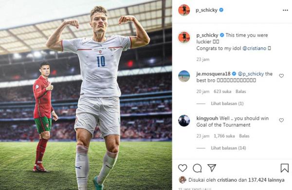 Striker Republik Ceko Patrik Schick menyebut Kapten Portugal Cristiano Ronaldo beruntung bisa jadi top skor Euro 2020. (Foto: Instagram)