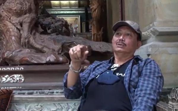 Pengusaha Restoran Ubud2 Pengusaha restoran di Ubud, Jero Dukuh Sumerta mengeluhkan pendapatan menurun akibat PPKM darurat. (Foto: iNews/Ketut Catur)