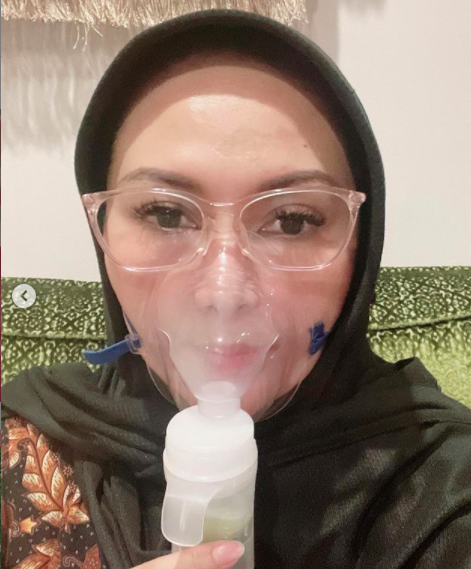 Screen Shot 2021 07 22 At 11 53 41 Eddies Adelia masih harus berjuang mengobati peradangan paru-paru. (foto: Instagram)