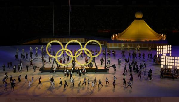 Kaisar Jepang Naruhito resmi membuka Olimpiade Tokyo 2020, Jumat (23/7/2021). Opening Ceremony berlangsung dengan khidmat. (Foto: Twitter @Tokyo2020)