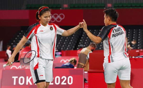 Greysia/Apriyani Ganda putri Indonesia Greysia Polii/Apriyani Rahayu lolos perempat final Olimpiade Tokyo 2020. (Foto: Reuters)