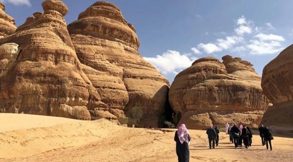 000 Madain Saleh Saudi 2 Sejumlah turis berkunjung ke kawasan Mada'in Saleh. (Foto: Reuters)