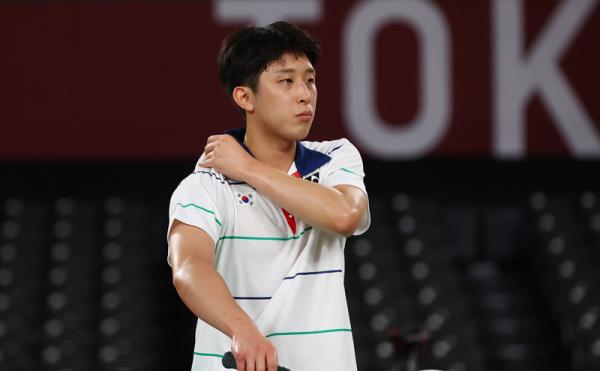 Heo Kwang-hee Nama pebulu tangkis Korea Selatan Heo Kwang-hee mendadak jadi perbincangan hangat setelah mengalahkan Kento Momota. Ini profilnya. (Foto: Reuters)