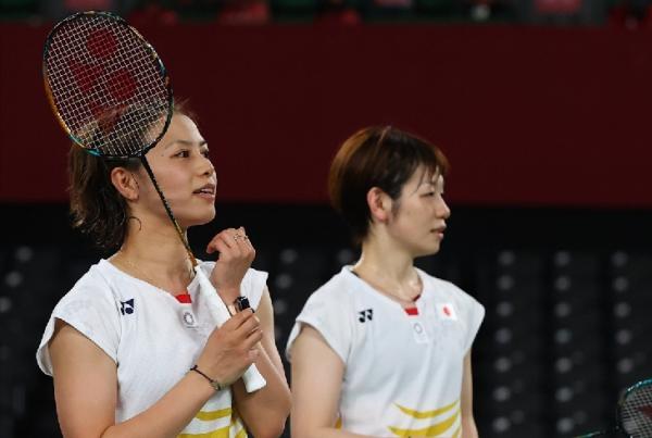 Fukushima/Hirota Kejutan kembali terjadi di Olimpiade Tokyo 2020. Ganda putri nomor satu dunia, asal Jepang Yuki Fukushima/Sayaka Hirota harus tersingkir dari Olimpiade 2020. (foto: REUTERS)