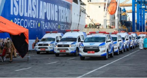 2 Kapal Umsini1 Kapal Umsini menampung 100 pasien Covid-19 di Kota Makassar. (Foto: MNC Portal/Arham Hamid)
