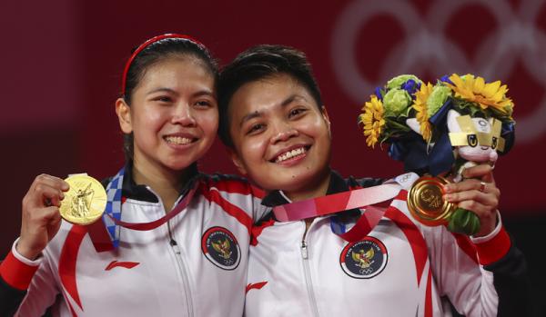 Greysia/Apriyani 4 Greysia/Apriyani meraih Medali Emas Olimpiade Tokyo 2020. (Foto:Reuters)
