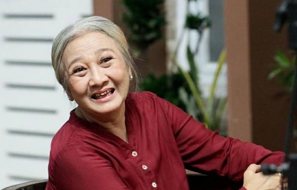 Artis senior era 1970-an Yati Surachman pindah agama. (Foto: Instagram)