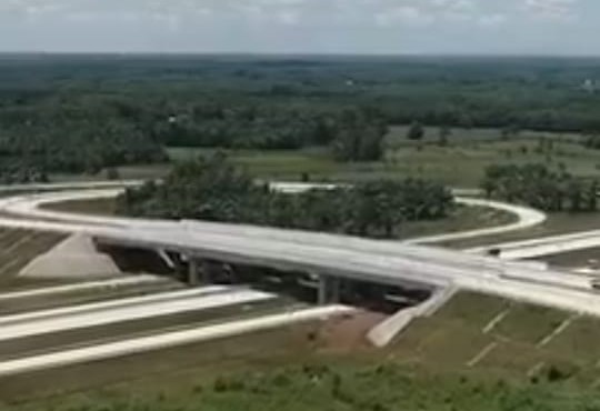 Trans sumatera Ruas tol Trnas Sumatera. Foto: Instagram Jokowi