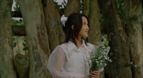 Abbey Ibrahim Abbey Ibrahim di video klip Senangdung untuk Nusantara. (Foto: YouTube)