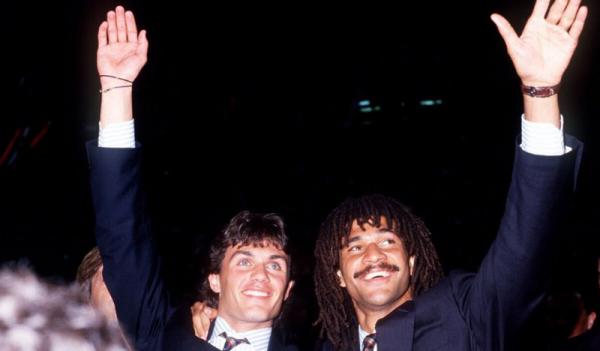 Ruud Gullit Ruud Gullit dan Paolo Maldini di AC Milan. (Foto: Twitter)