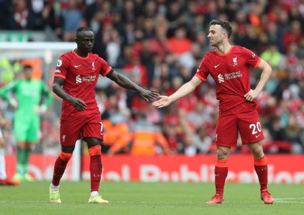 Liverpool hajar burnley Liverpool. (foto:REUTERS)