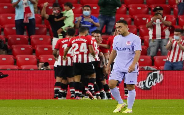 Bilbao Barcelona Sergino Dest Bek Barcelona, Sergino Dest (Foto: REUTERS/Vincent West)