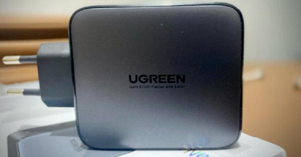 Ugreen Cover