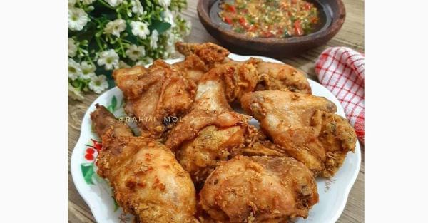 Ilustrasi menu ayam dan nasi