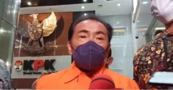 Bupati Banjar Direktur Penindakan KPK Karyoto menyampaikan penahanan tersangka swasta Perum Jasa Tirta (Foto: Ari Dwi Satrio)